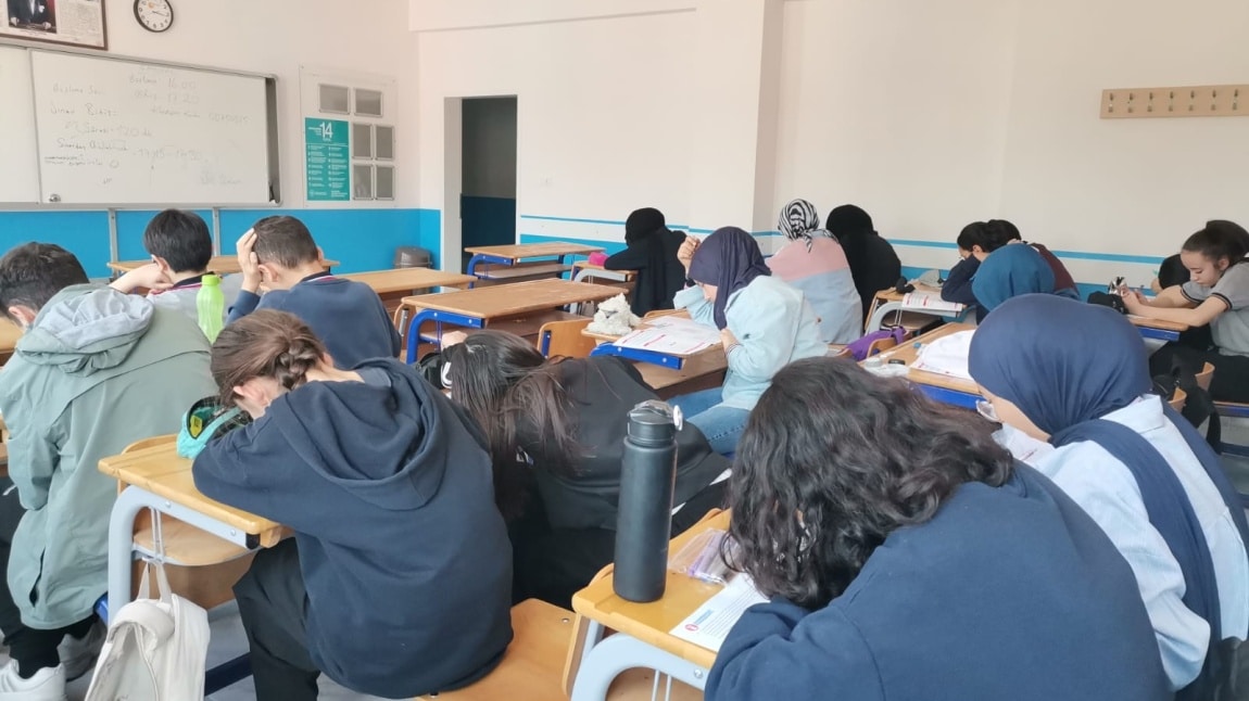 Hedef Lgs Projesi Kapsamında 2024 LGS Sınavı Uygulandı